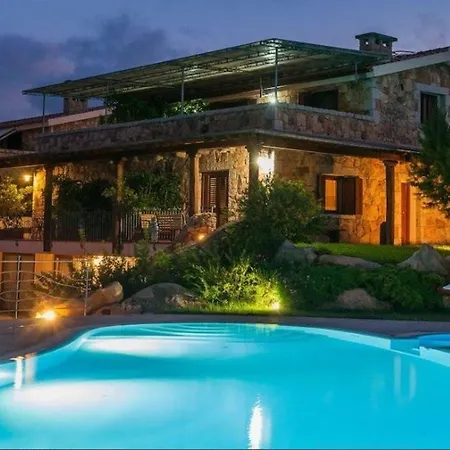 S'alzola Villa *
